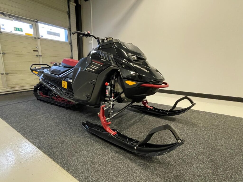 Ski-Doo Freeride 850 E-TEC - Lahden Autokauppa