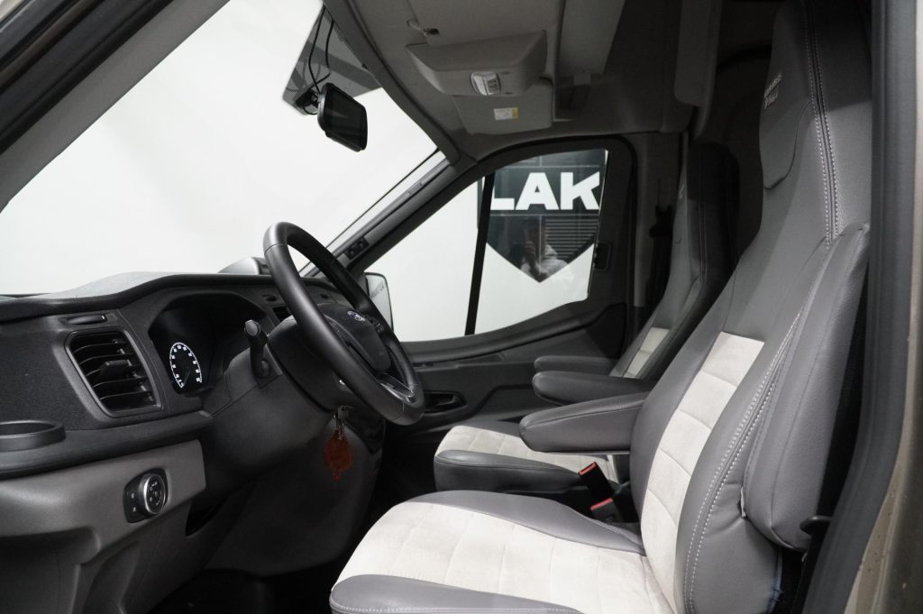 Karmann Dexter 560 4x4 2023 - Lahden Autokauppa