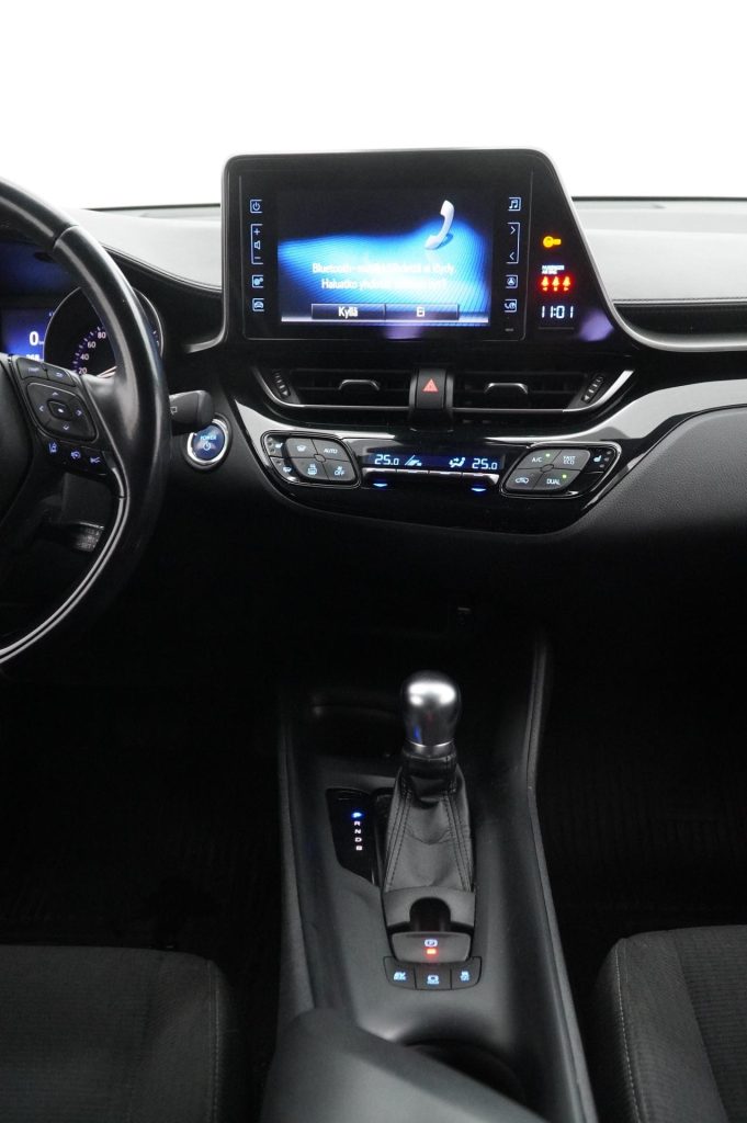 Toyota C-HR 2017 - Lahden Autokauppa
