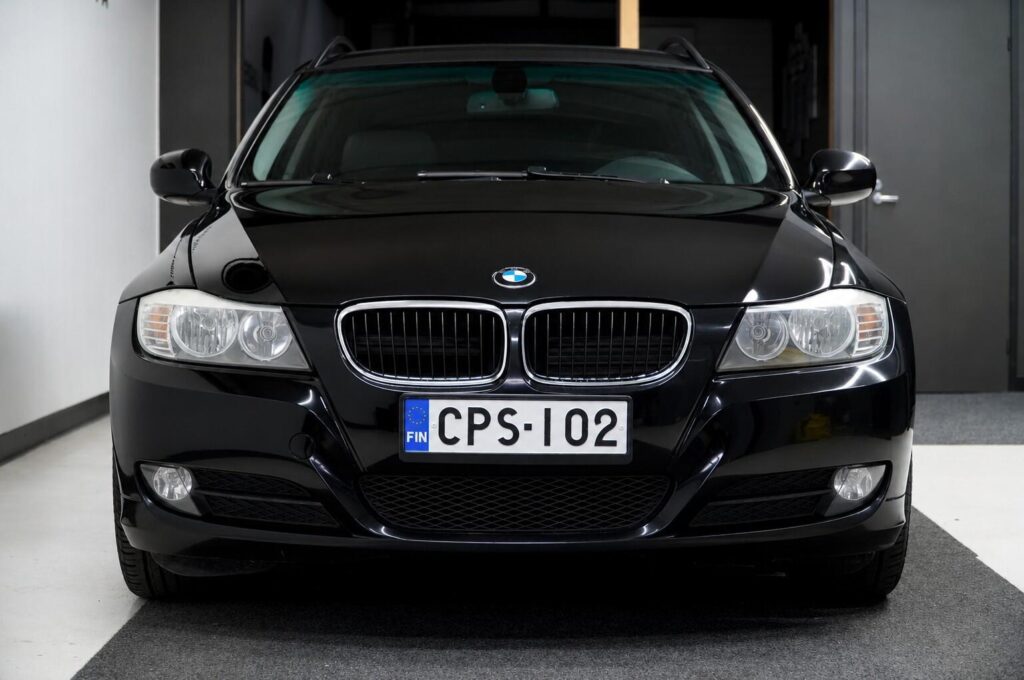 BMW 320 E91 Touring LCI - Lahden Autokauppa