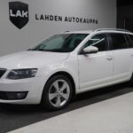 Skoda Octavia Combi 2.0 TDI 184 4x4 Elegance DSG - Lahden Autokauppa