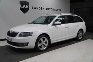 Skoda Octavia Combi 2.0 TDI 184 4x4 Elegance DSG Skoda Octavia Combi 2.0 TDI 184 4x4 Elegance DSG - Lahden Autokauppa