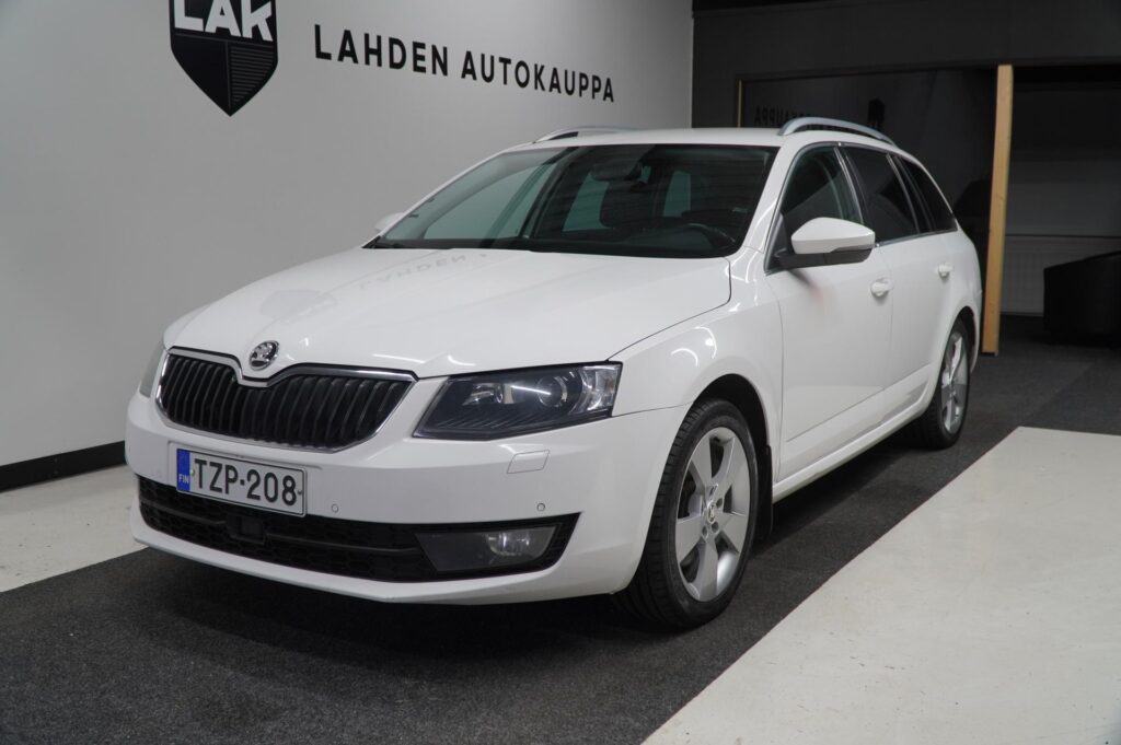 Skoda Octavia Combi 2.0 TDI 184 4x4 Elegance DSG Skoda Octavia Combi 2.0 TDI 184 4x4 Elegance DSG - Lahden Autokauppa