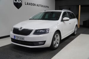 Skoda Octavia Combi 2.0 TDI 184 4x4 Elegance DSG Skoda Octavia Combi 2.0 TDI 184 4x4 Elegance DSG - Lahden Autokauppa