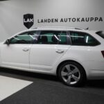 Skoda Octavia Combi 2.0 TDI 184 4x4 Elegance DSG - Lahden Autokauppa