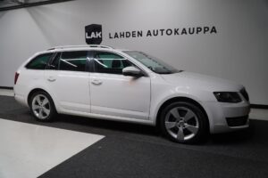 Skoda Octavia Combi 2.0 TDI 184 4x4 Elegance DSG Skoda Octavia Combi 2.0 TDI 184 4x4 Elegance DSG - Lahden Autokauppa