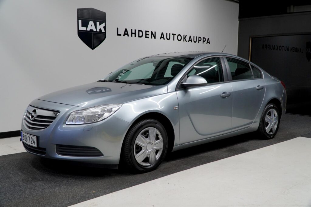 Opel Insignia 4-ov Essentia 1.6 Ecotec 85kW MT6 Opel Insignia 4-ov Essentia 1.6 Ecotec 85kW MT6 - Lahden Autokauppa