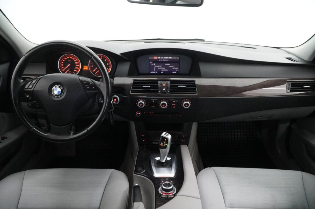 BMW 525 E60 LCI BMW 525 E60 LCI - Lahden Autokauppa
