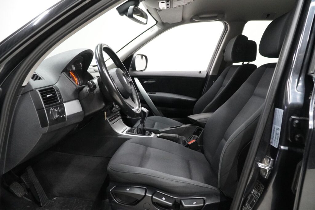 BMW X3 xDrive18d E83 BMW X3 xDrive18d E83 - Lahden Autokauppa