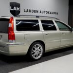 Volvo V70 2.5T Classic aut - Lahden Autokauppa