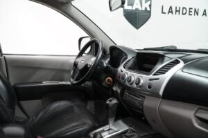 Mitsubishi L200 Double Cab 2.5 DI-D Invite Plus 2-paikkainen Mitsubishi L200 Double Cab 2.5 DI-D Invite Plus 2-paikkainen - Lahden Autokauppa
