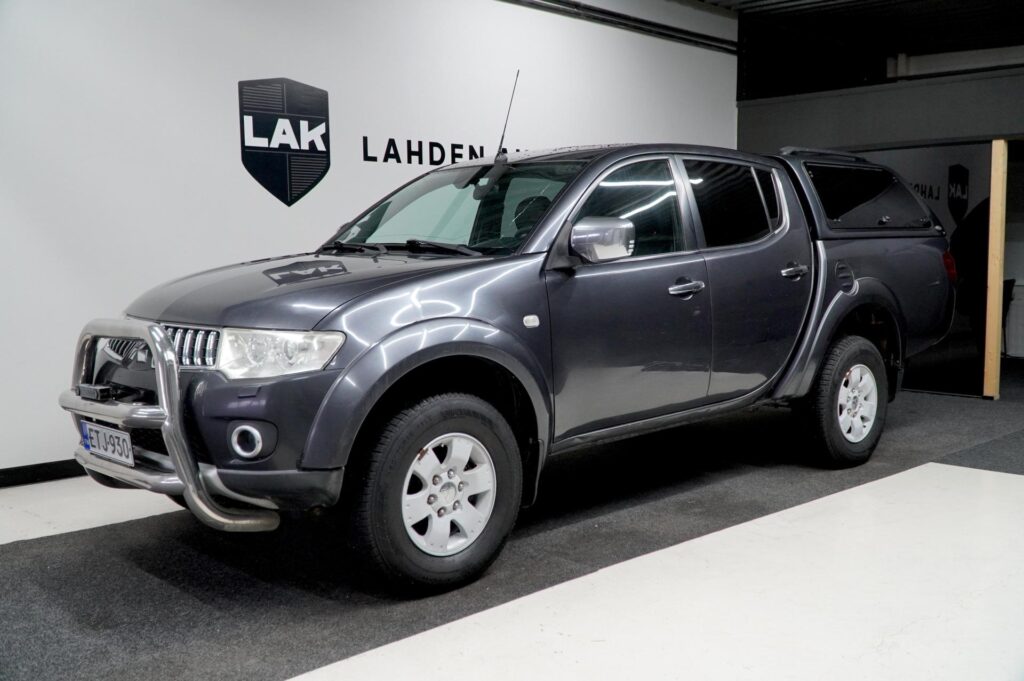 Mitsubishi L200 Double Cab 2.5 DI-D Invite Plus 2-paikkainen Mitsubishi L200 Double Cab 2.5 DI-D Invite Plus 2-paikkainen - Lahden Autokauppa